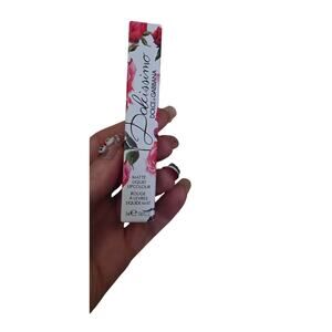 Dolce & Gabbana Dolcissimo Matte Liquid Lipstick – Purple 12 – New